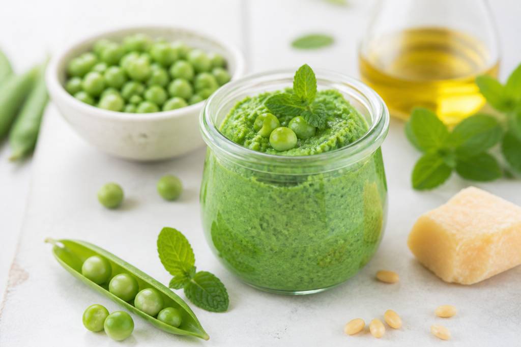 Pesto de petit pois : recette maison rapide et parfumée
