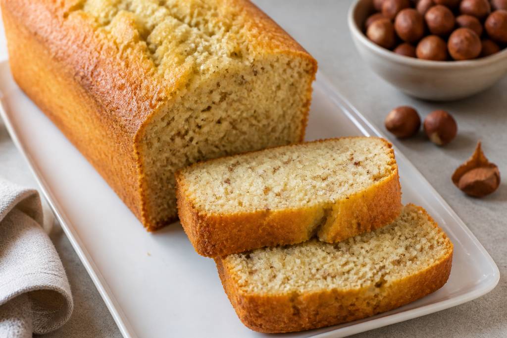 Cake à la poudre de noisette : version fondante et parfumée